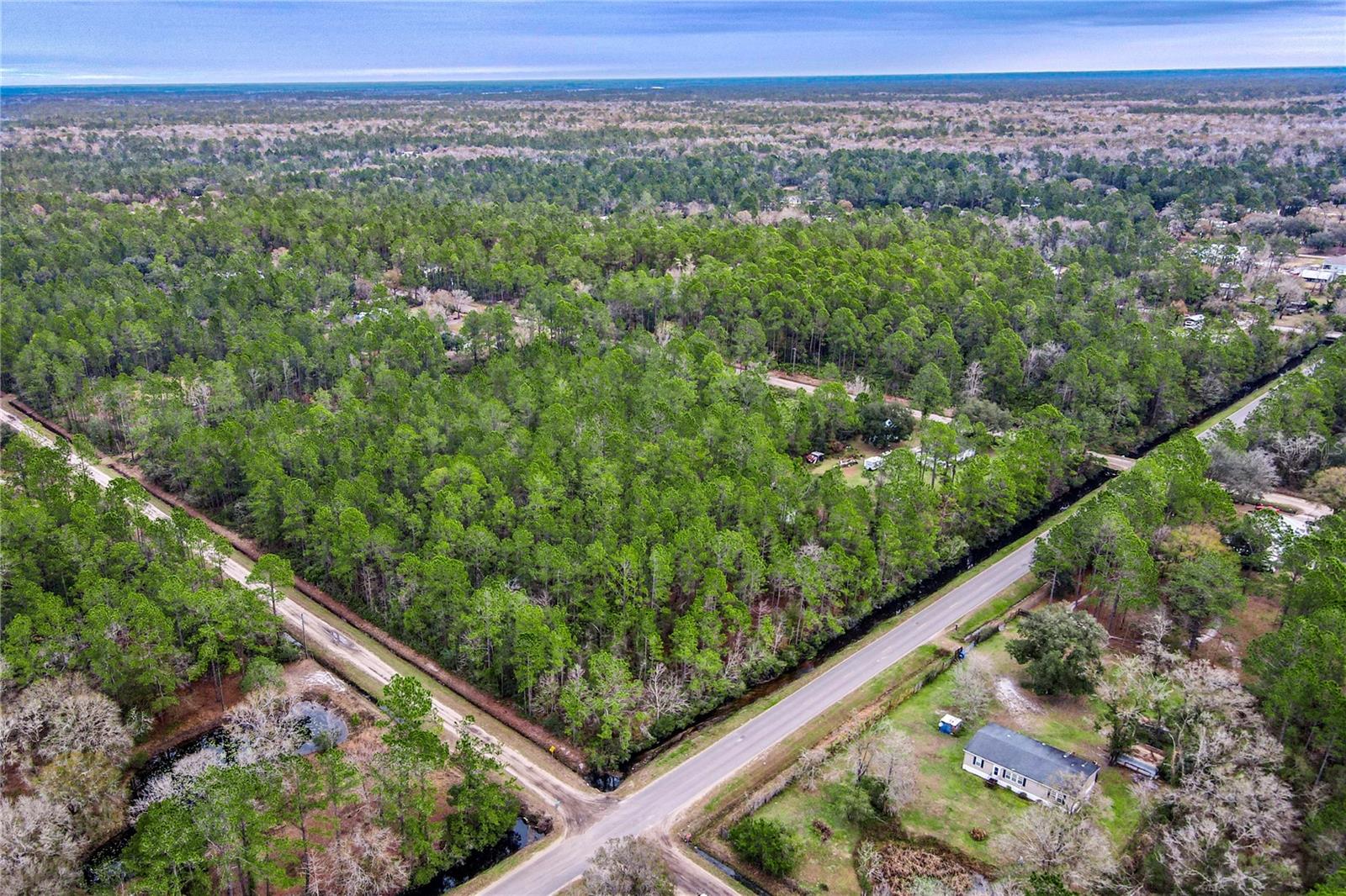 10570 CARPENTER AVE, HASTINGS, FL, 32145