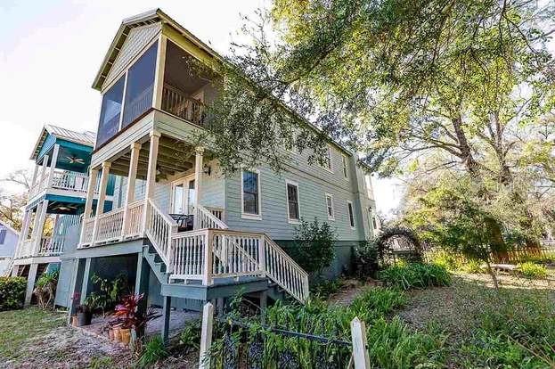 204 VIRGINIA AVE, STEINHATCHEE, FL, 32359