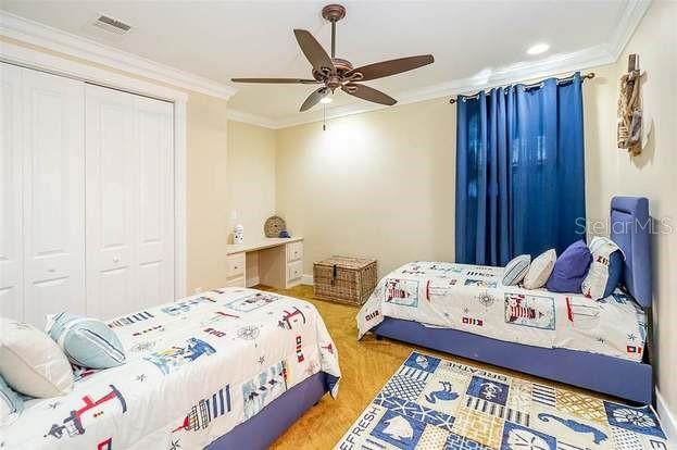 204 VIRGINIA AVE, STEINHATCHEE, FL, 32359
