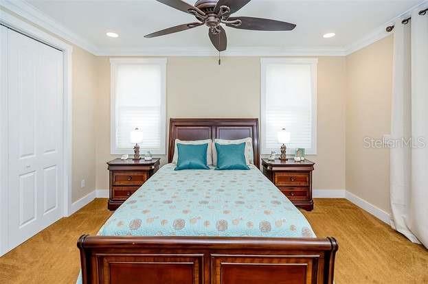 204 VIRGINIA AVE, STEINHATCHEE, FL, 32359