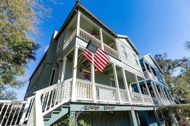 204 VIRGINIA AVE, STEINHATCHEE, FL, 32359