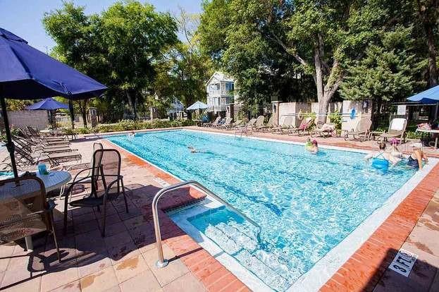 204 VIRGINIA AVE, STEINHATCHEE, FL, 32359