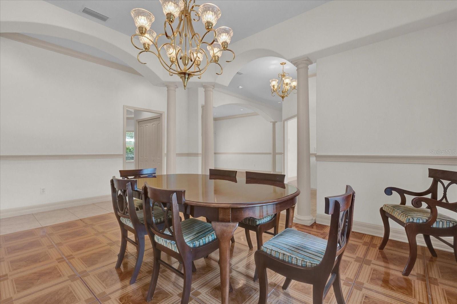 1908 S FARM RD, DELAND, FL, 32720