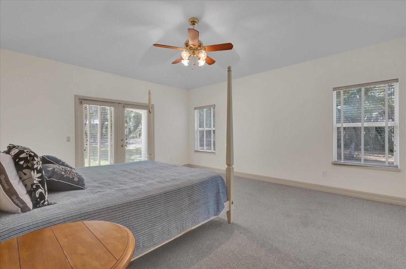 1908 S FARM RD, DELAND, FL, 32720