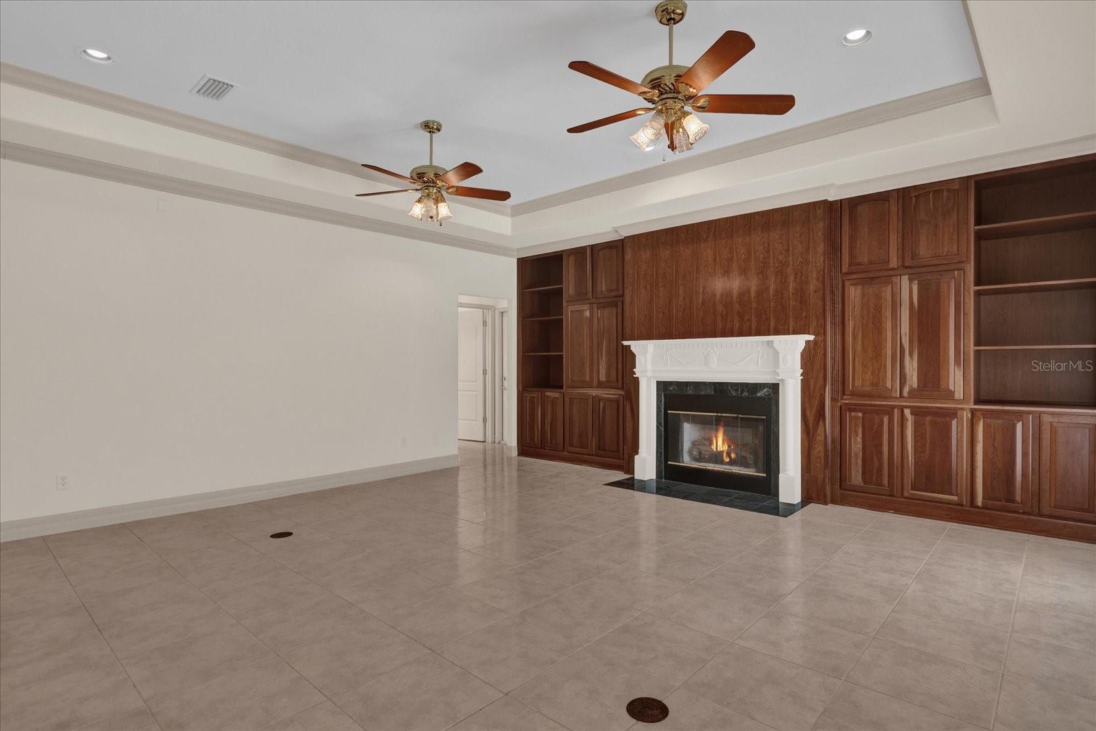 1908 S FARM RD, DELAND, FL, 32720