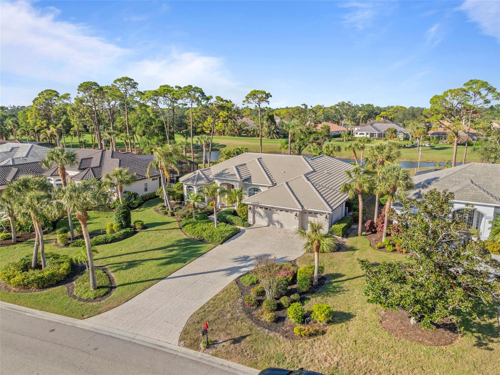 2115 CALUSA LAKES BLVD, NOKOMIS, FL, 34275