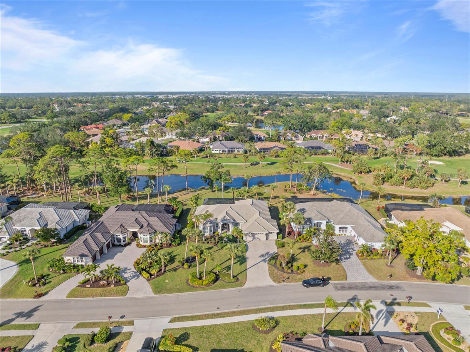 2115 CALUSA LAKES BLVD, NOKOMIS, FL, 34275