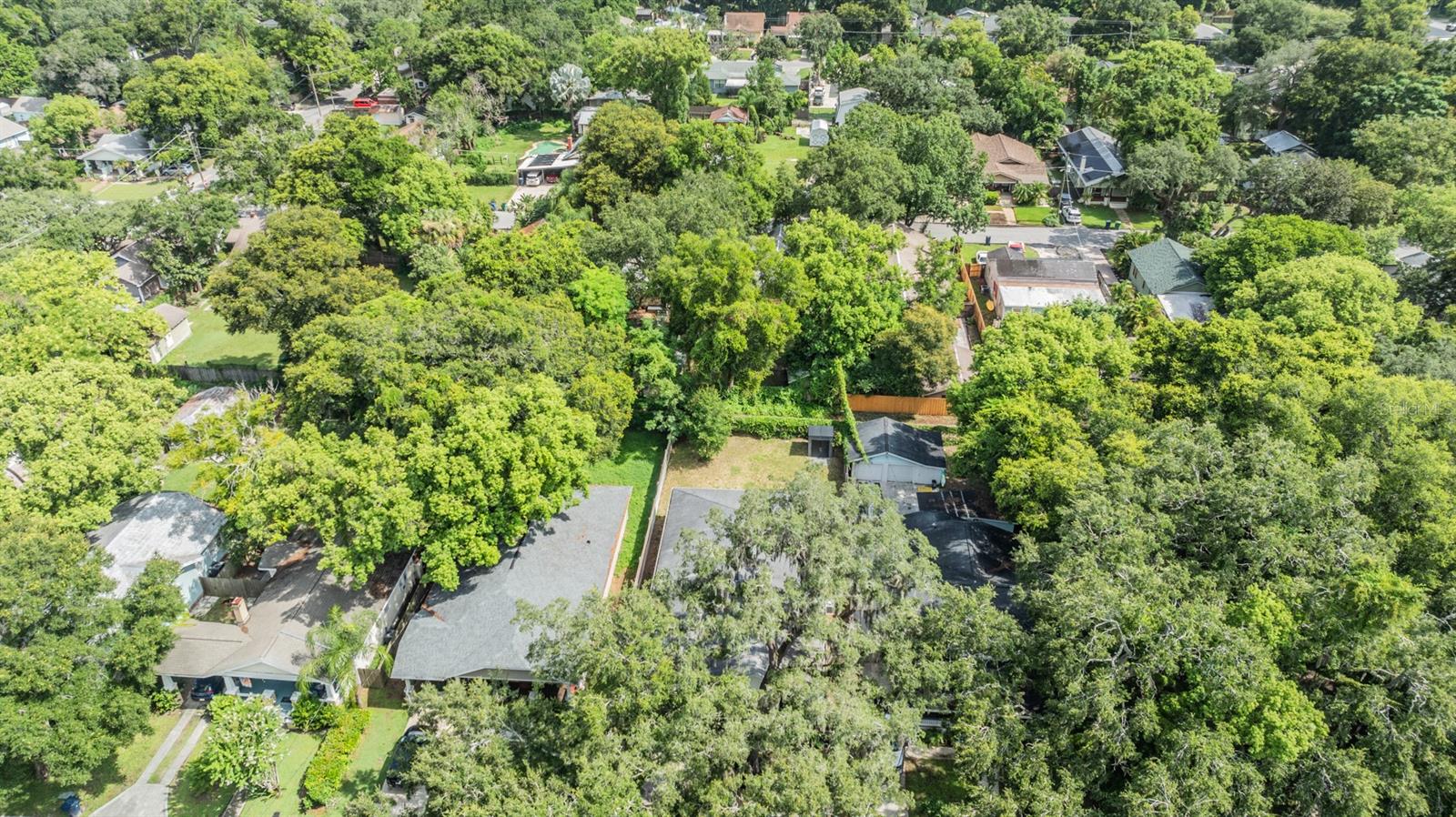 1210 E MOHAWK AVE, TAMPA, FL, 33604