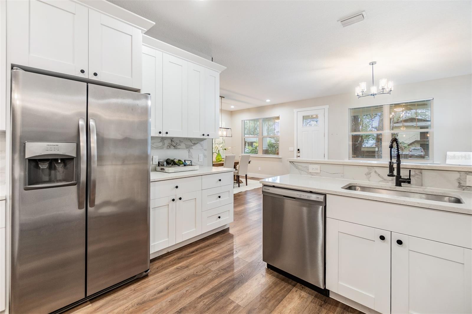 1210 E MOHAWK AVE, TAMPA, FL, 33604
