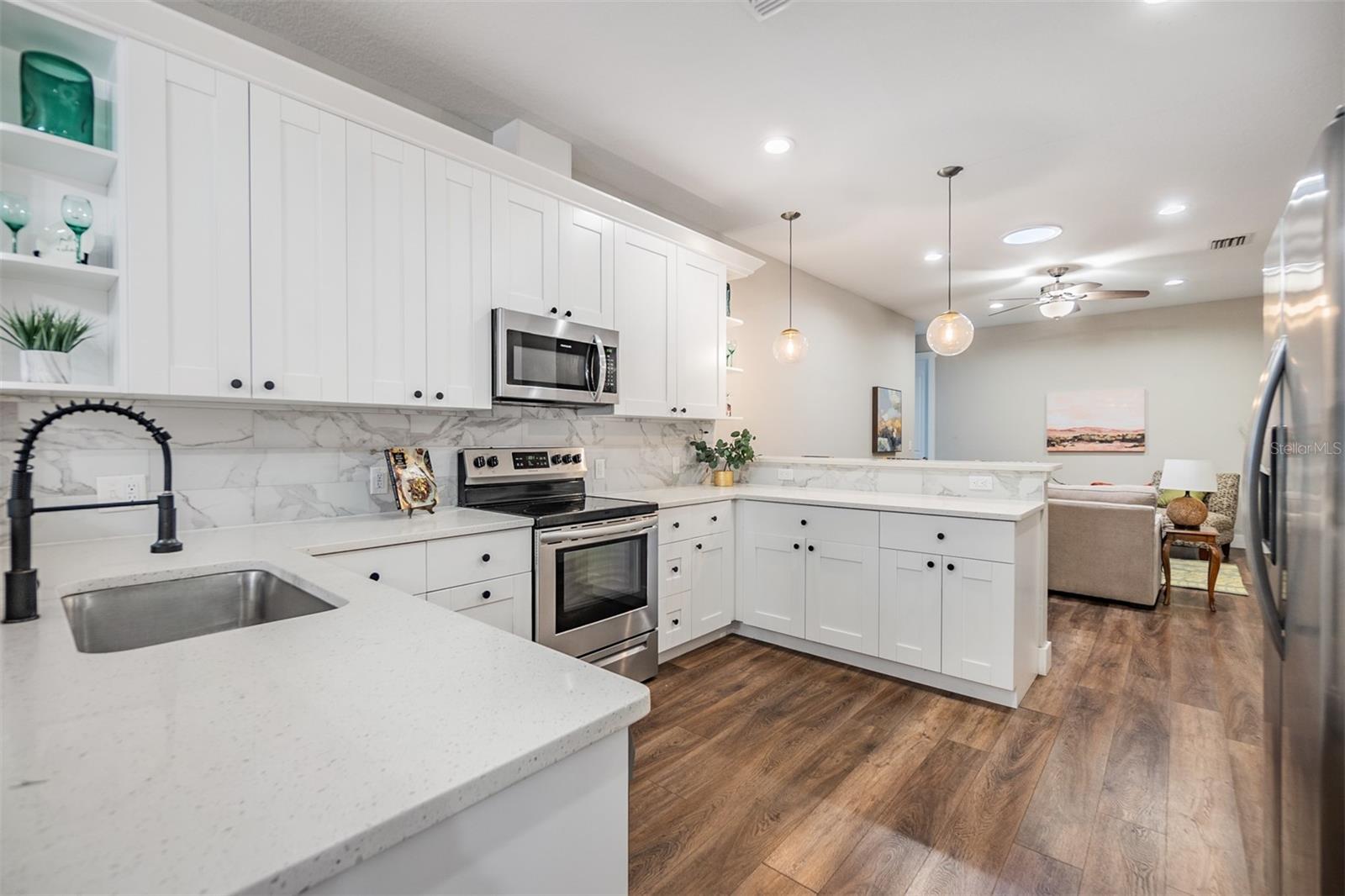 1210 E MOHAWK AVE, TAMPA, FL, 33604