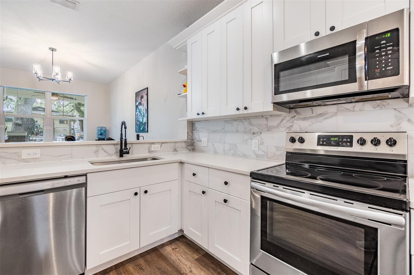 1210 E MOHAWK AVE, TAMPA, FL, 33604