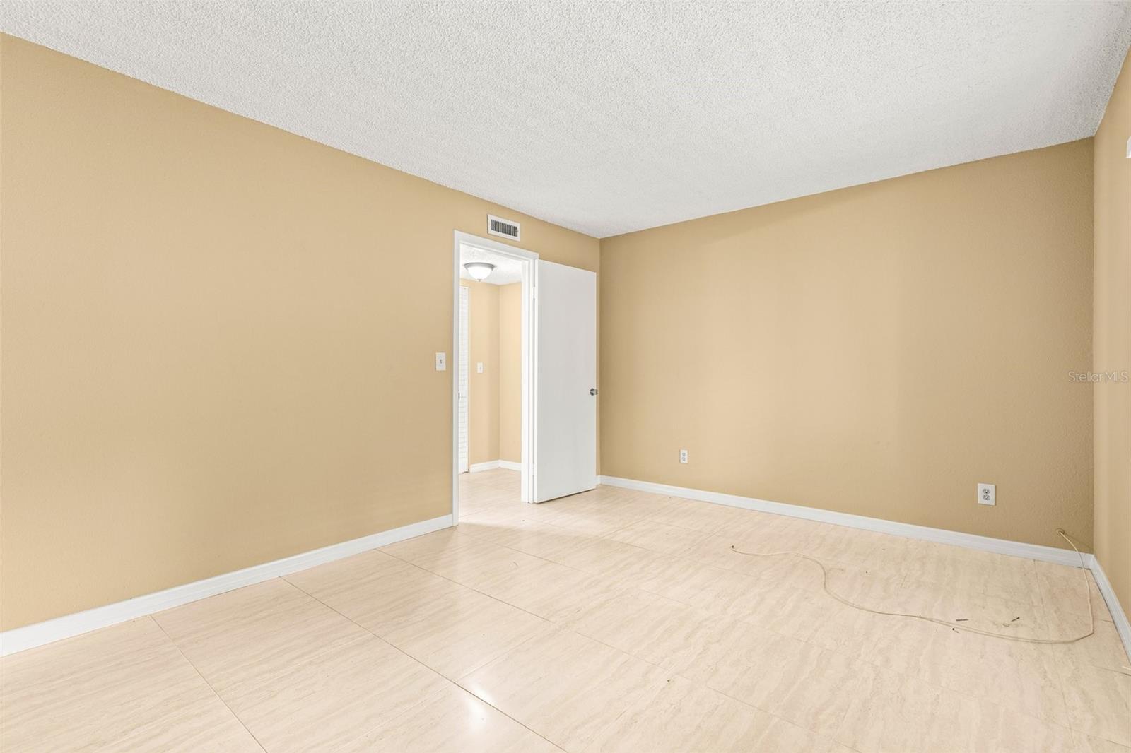 7510 PRESLEY PL #98, TAMPA, FL, 33617