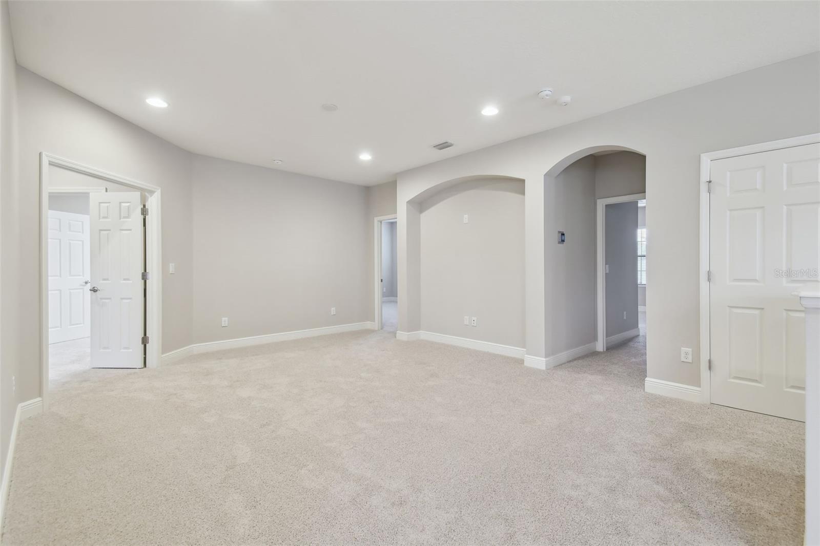 10825 CHARMWOOD DR, RIVERVIEW, FL, 33569