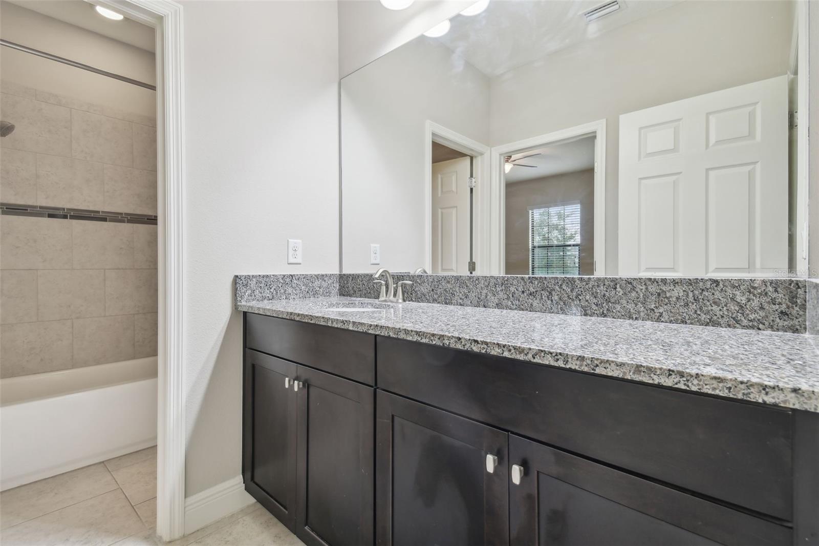 10825 CHARMWOOD DR, RIVERVIEW, FL, 33569