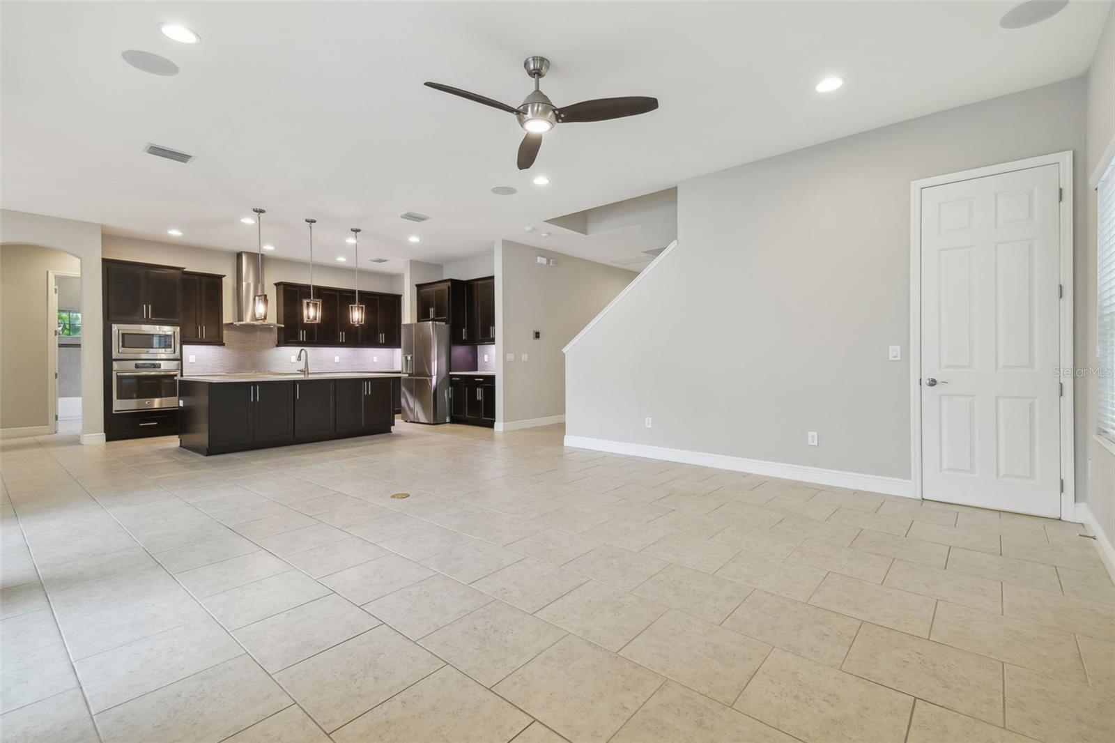 10825 CHARMWOOD DR, RIVERVIEW, FL, 33569