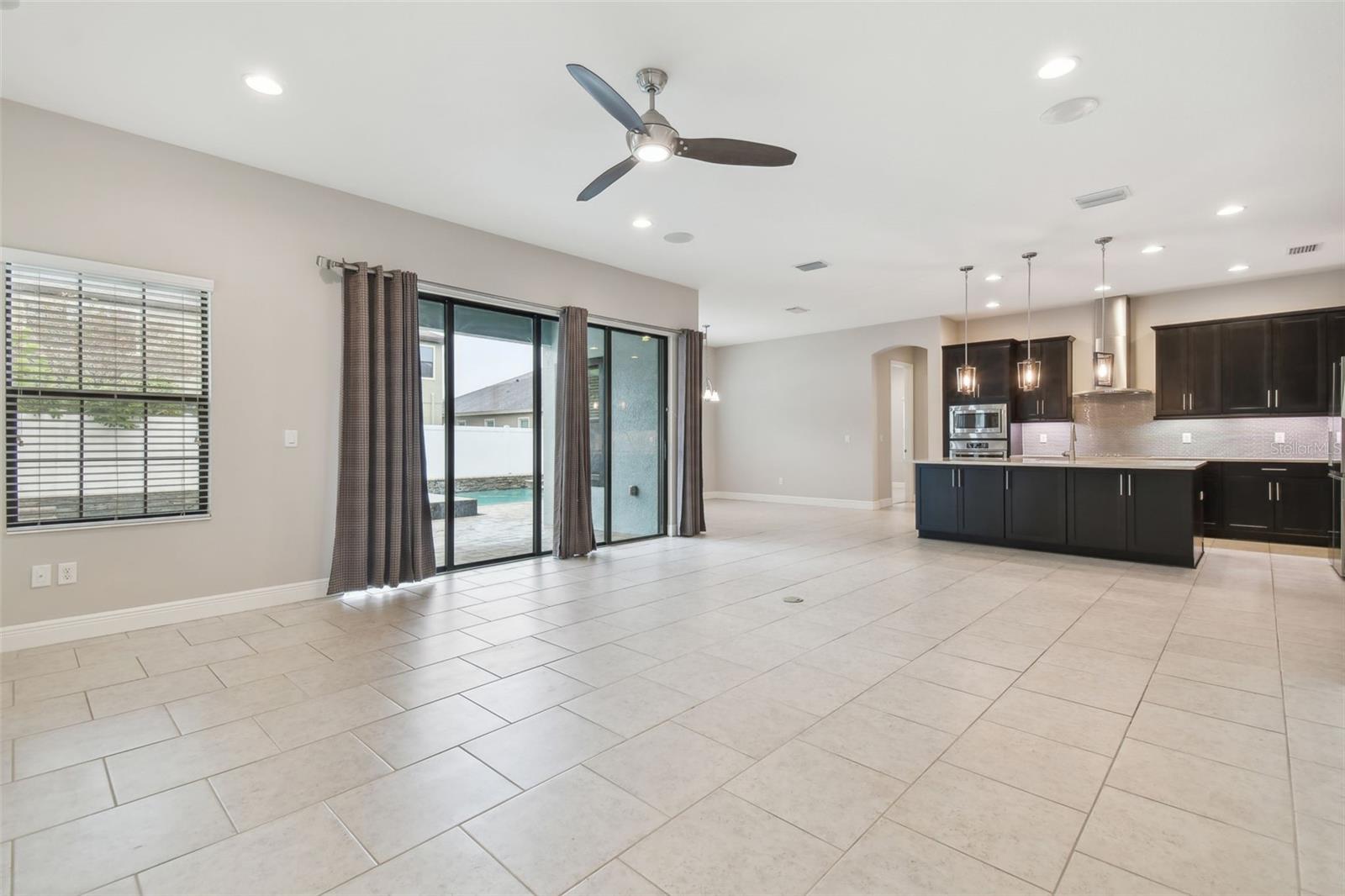 10825 CHARMWOOD DR, RIVERVIEW, FL, 33569