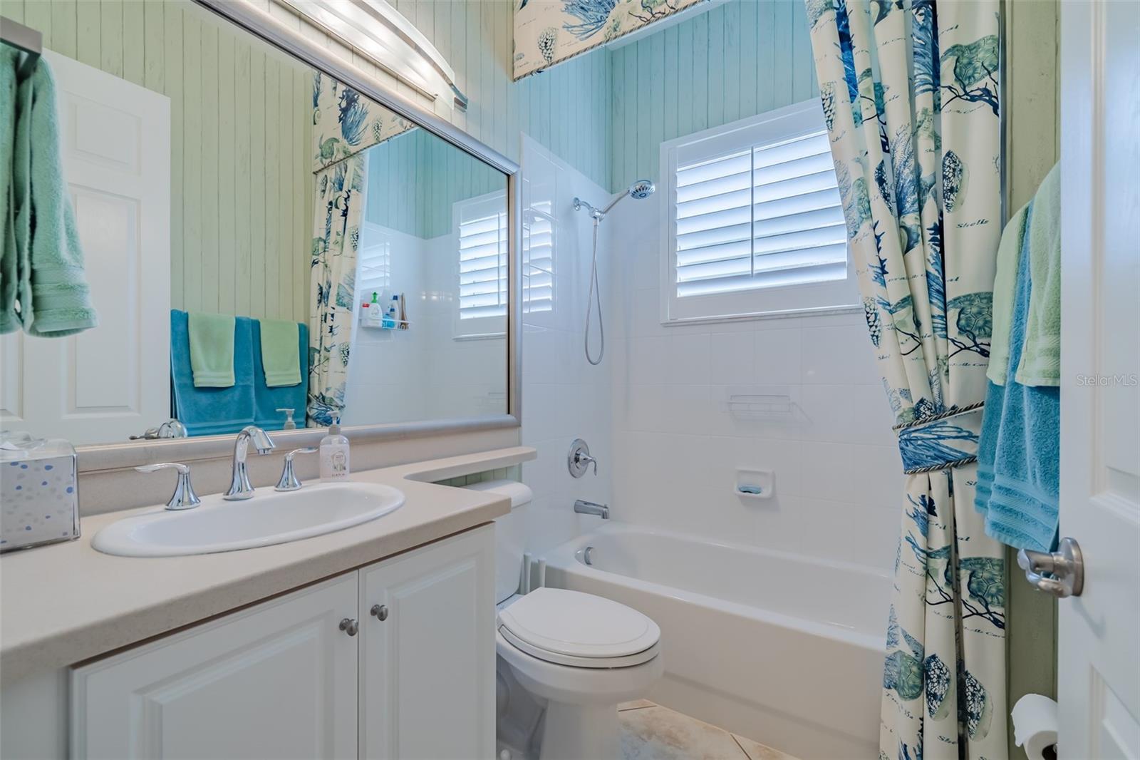 16213 DIAMOND BAY DR, WIMAUMA, FL, 33598