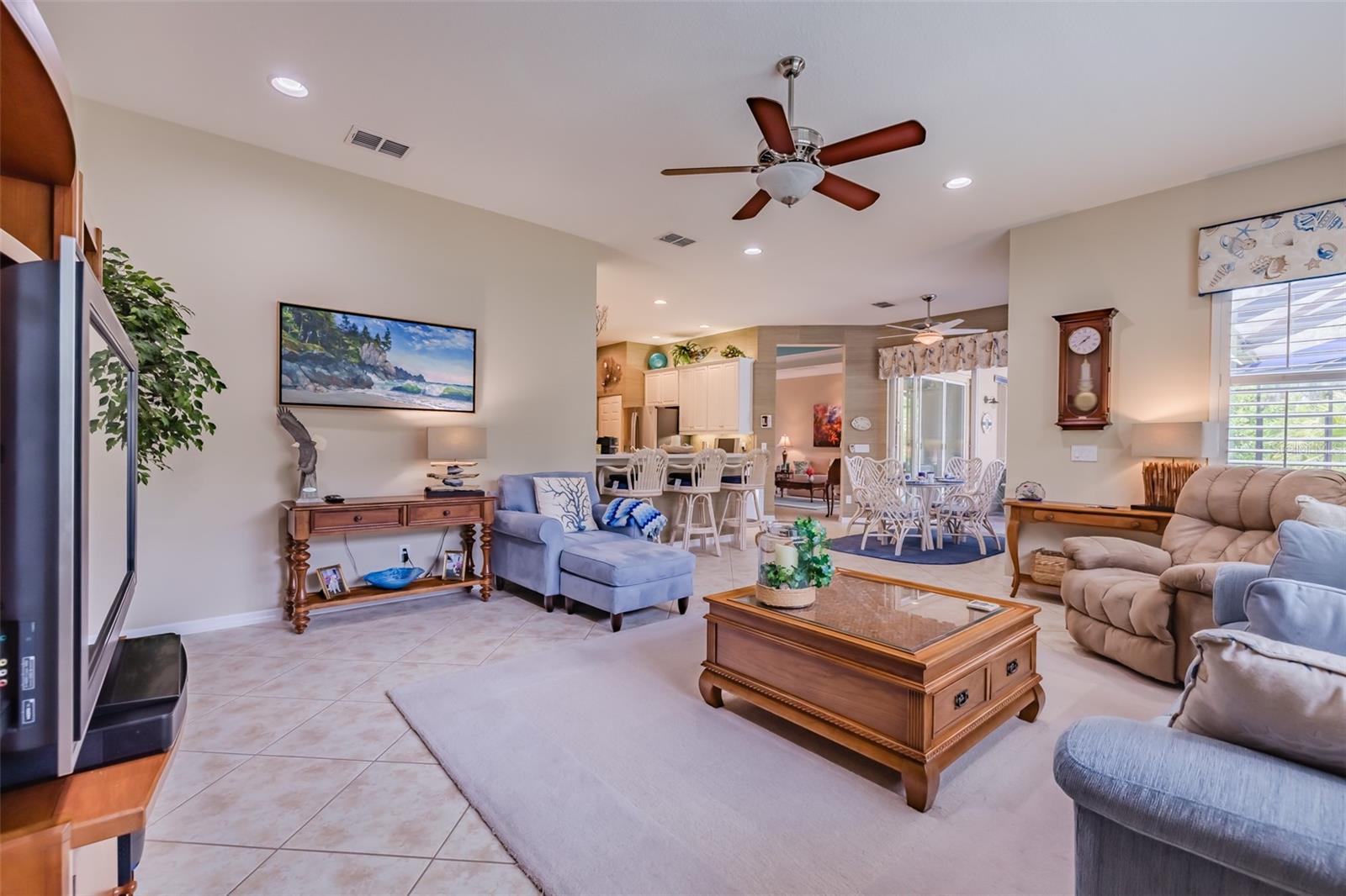 16213 DIAMOND BAY DR, WIMAUMA, FL, 33598