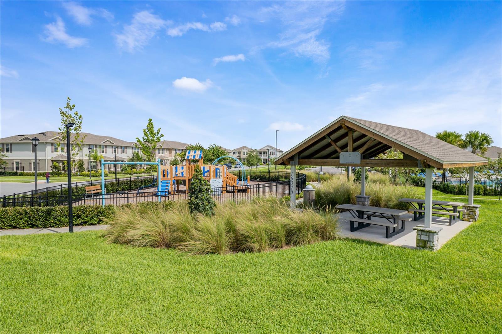 9693 LOST CREEK DR, WINTER GARDEN, FL, 34787
