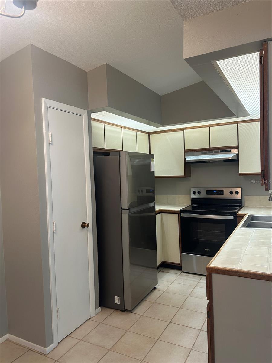 1727 HAMPTON LN #0408, PALM HARBOR, FL, 34683