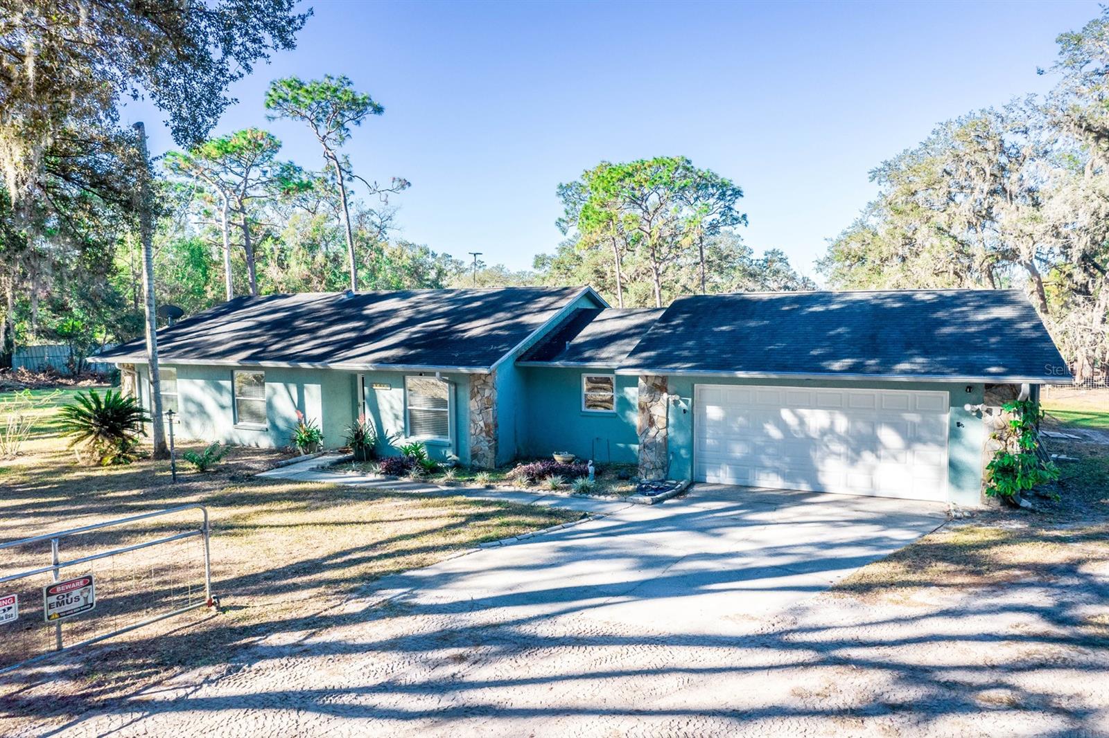 8615 GREENFIELD LN, ZEPHYRHILLS, FL, 33541