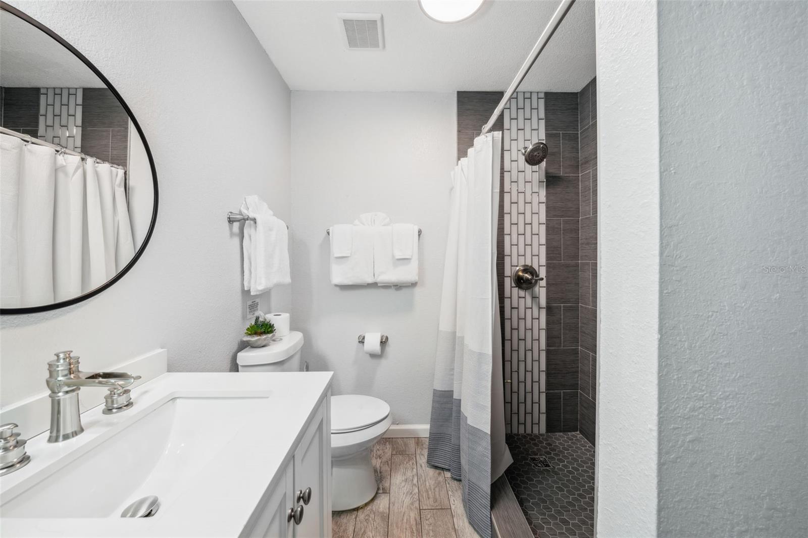 216 SAN VINCENTE ST, PANAMA CITY BEACH, FL, 32413