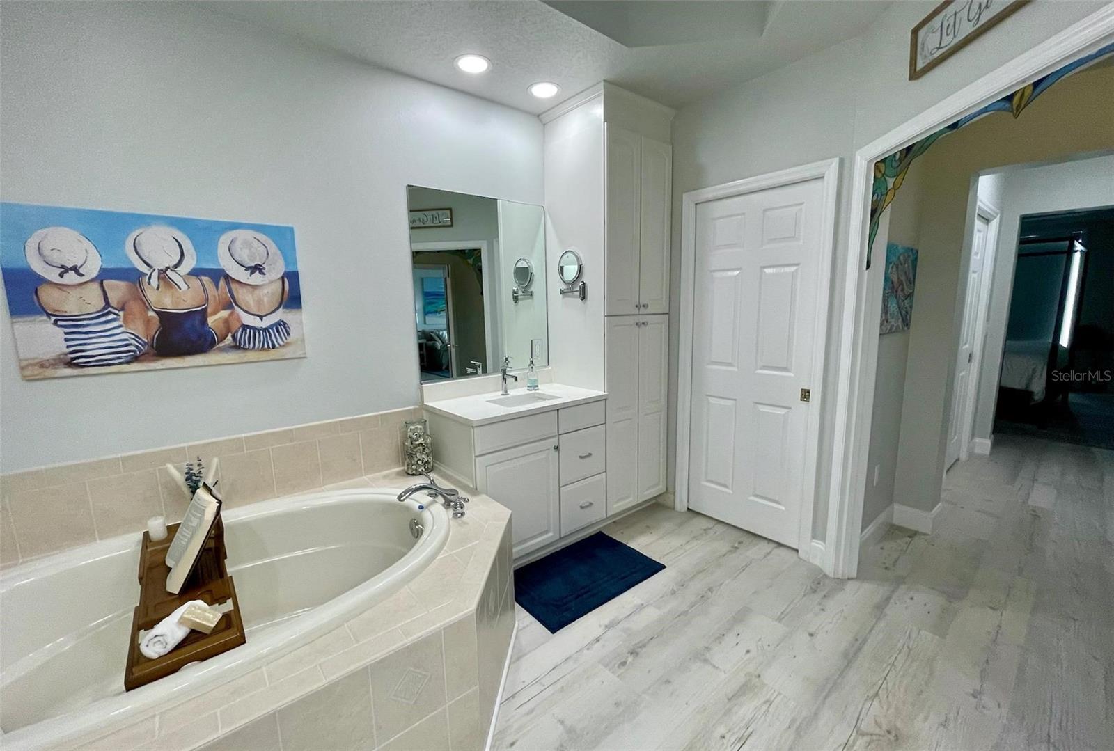 6450 WATER CREST WAY #402, BRADENTON, FL, 34202