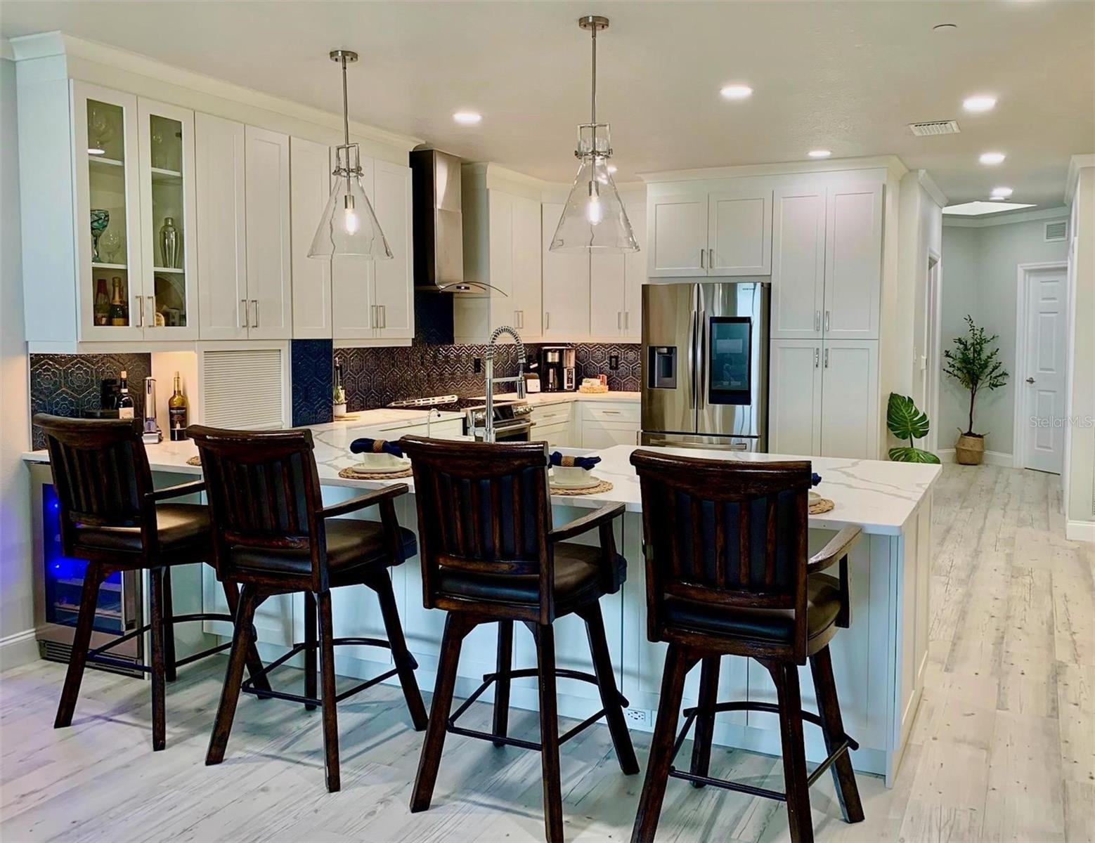6450 WATER CREST WAY #402, BRADENTON, FL, 34202