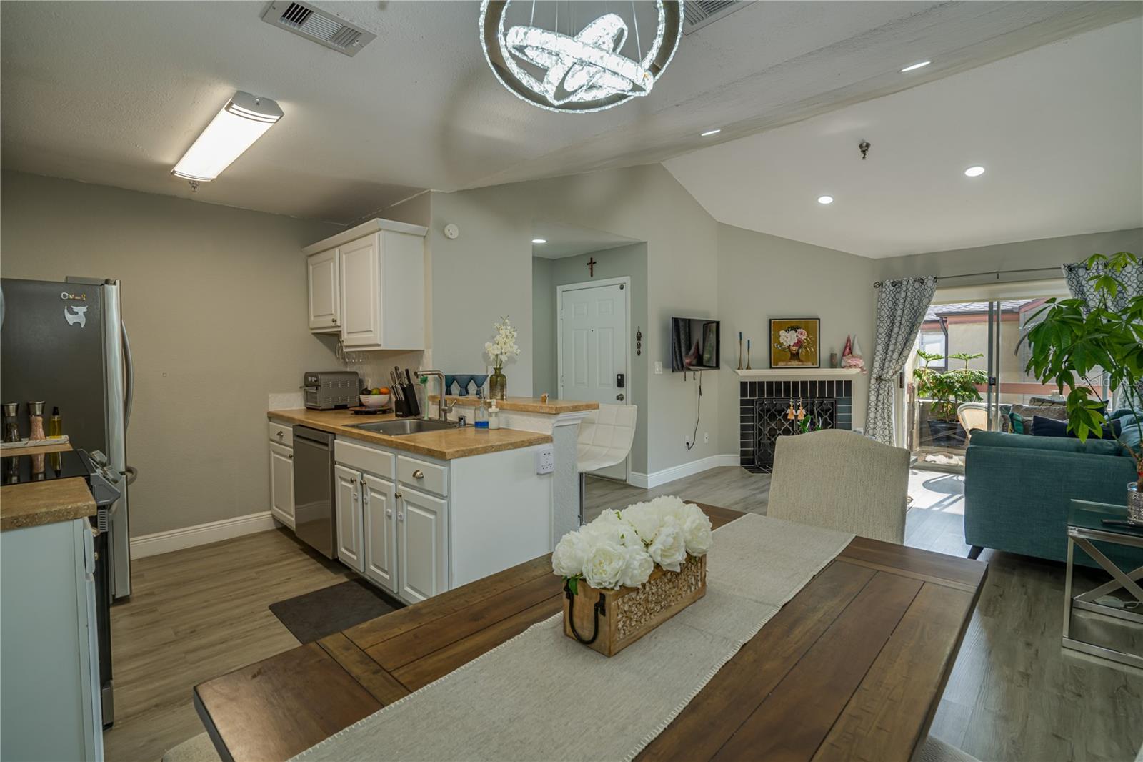 10263 GANDY BLVD N #2106, ST PETERSBURG, FL, 33702