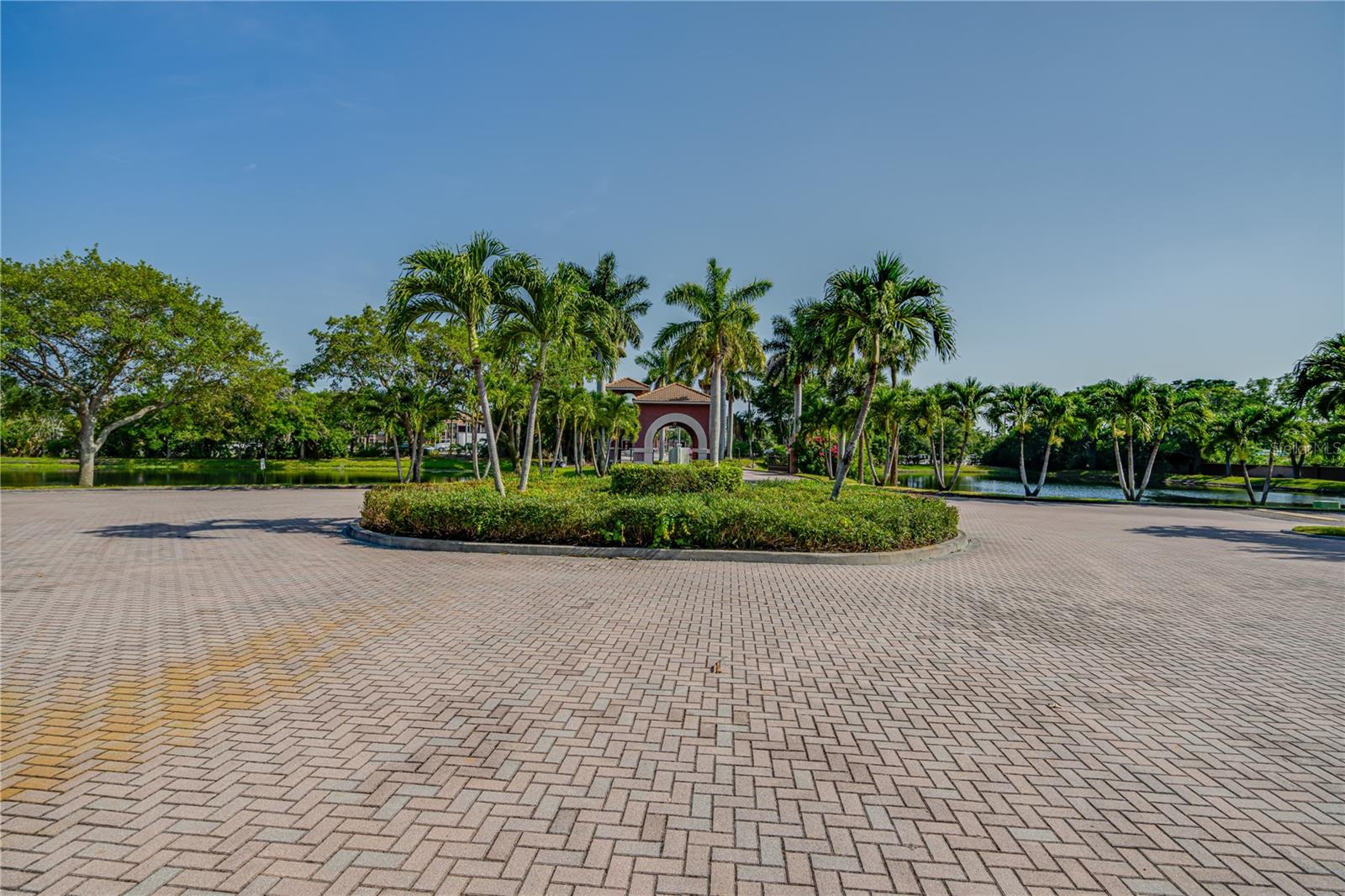 10263 GANDY BLVD N #2106, ST PETERSBURG, FL, 33702
