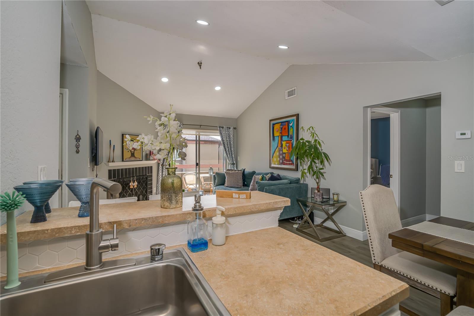 10263 GANDY BLVD N #2106, ST PETERSBURG, FL, 33702