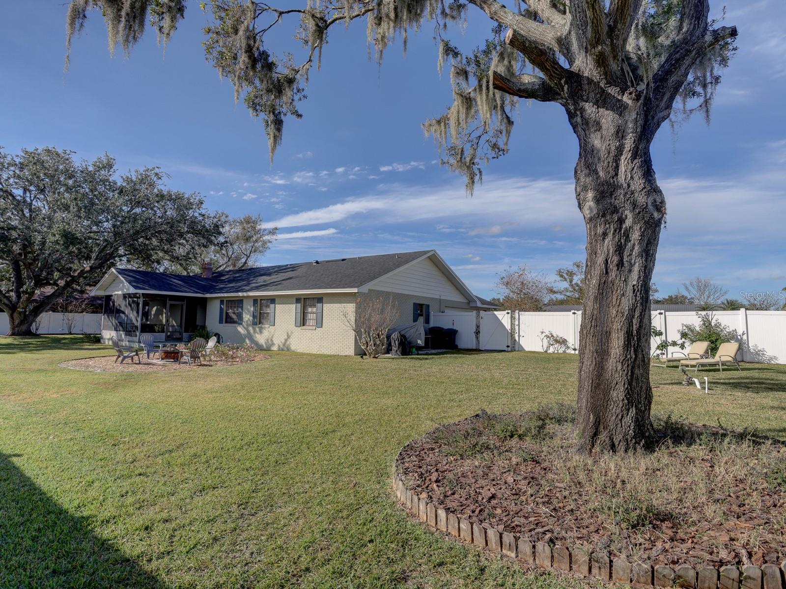 825 E MANN RD, BARTOW, FL, 33830