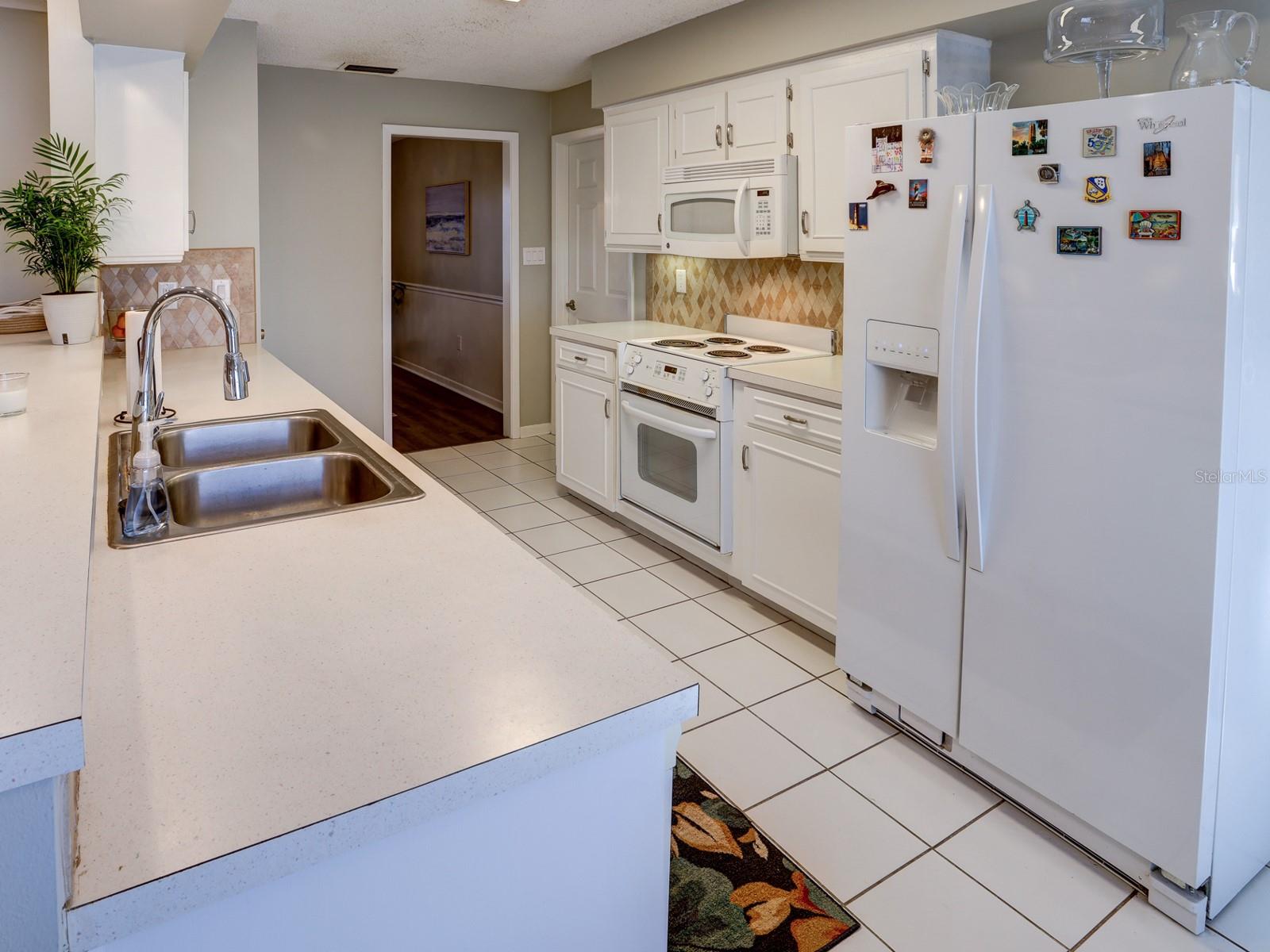 825 E MANN RD, BARTOW, FL, 33830