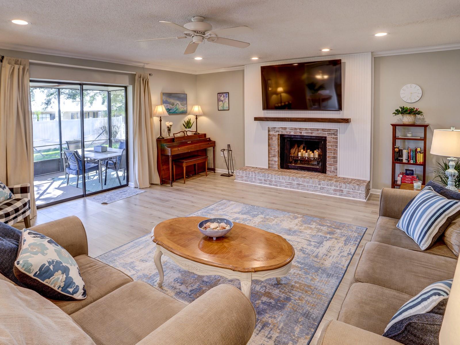 825 E MANN RD, BARTOW, FL, 33830