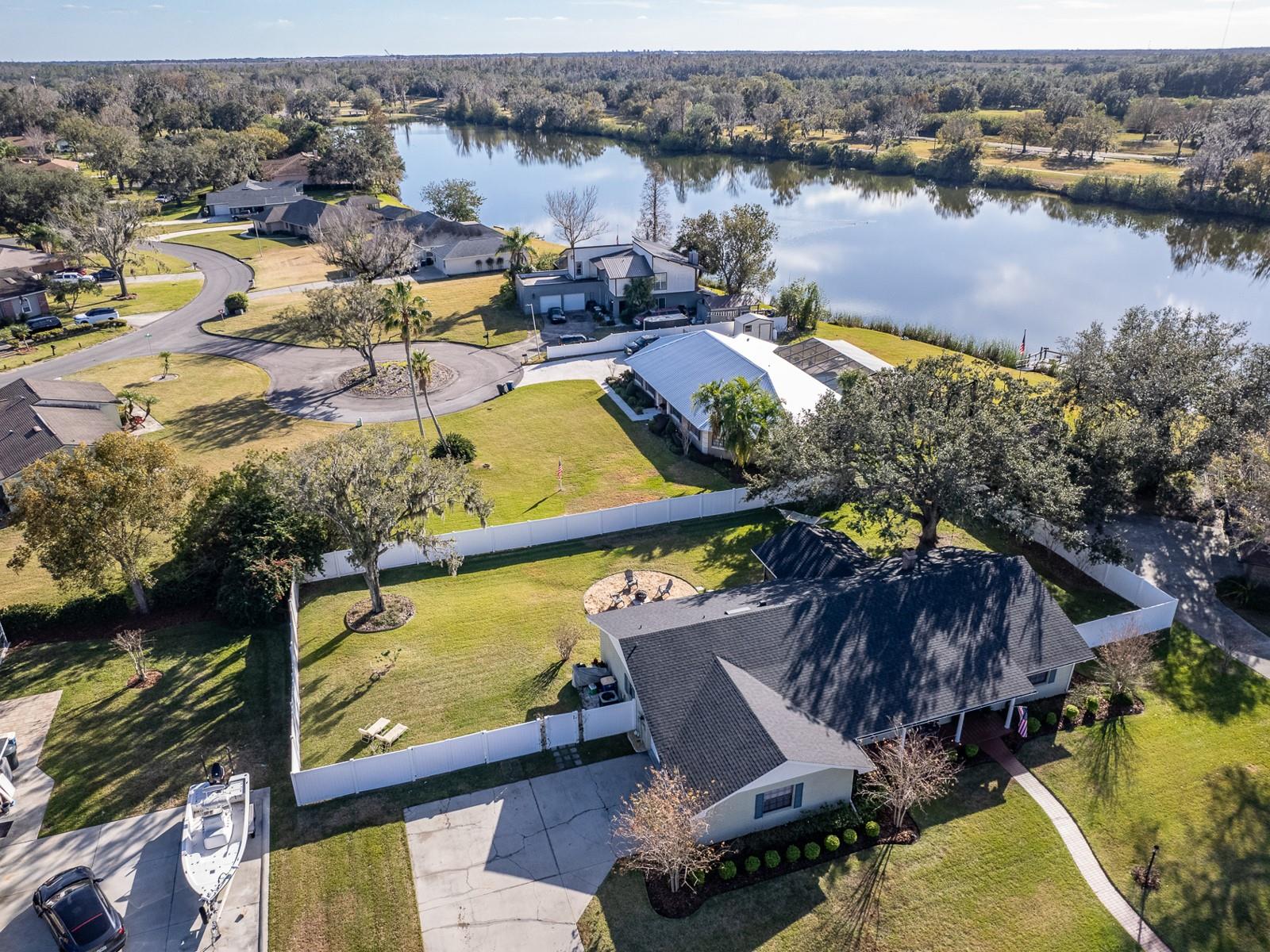 825 E MANN RD, BARTOW, FL, 33830