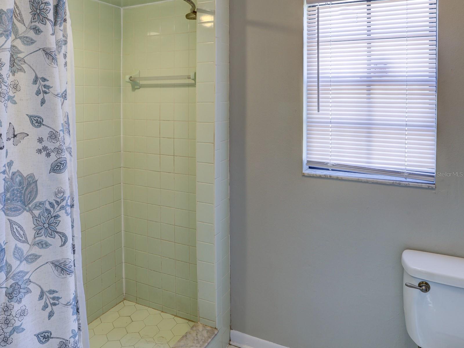 825 E MANN RD, BARTOW, FL, 33830