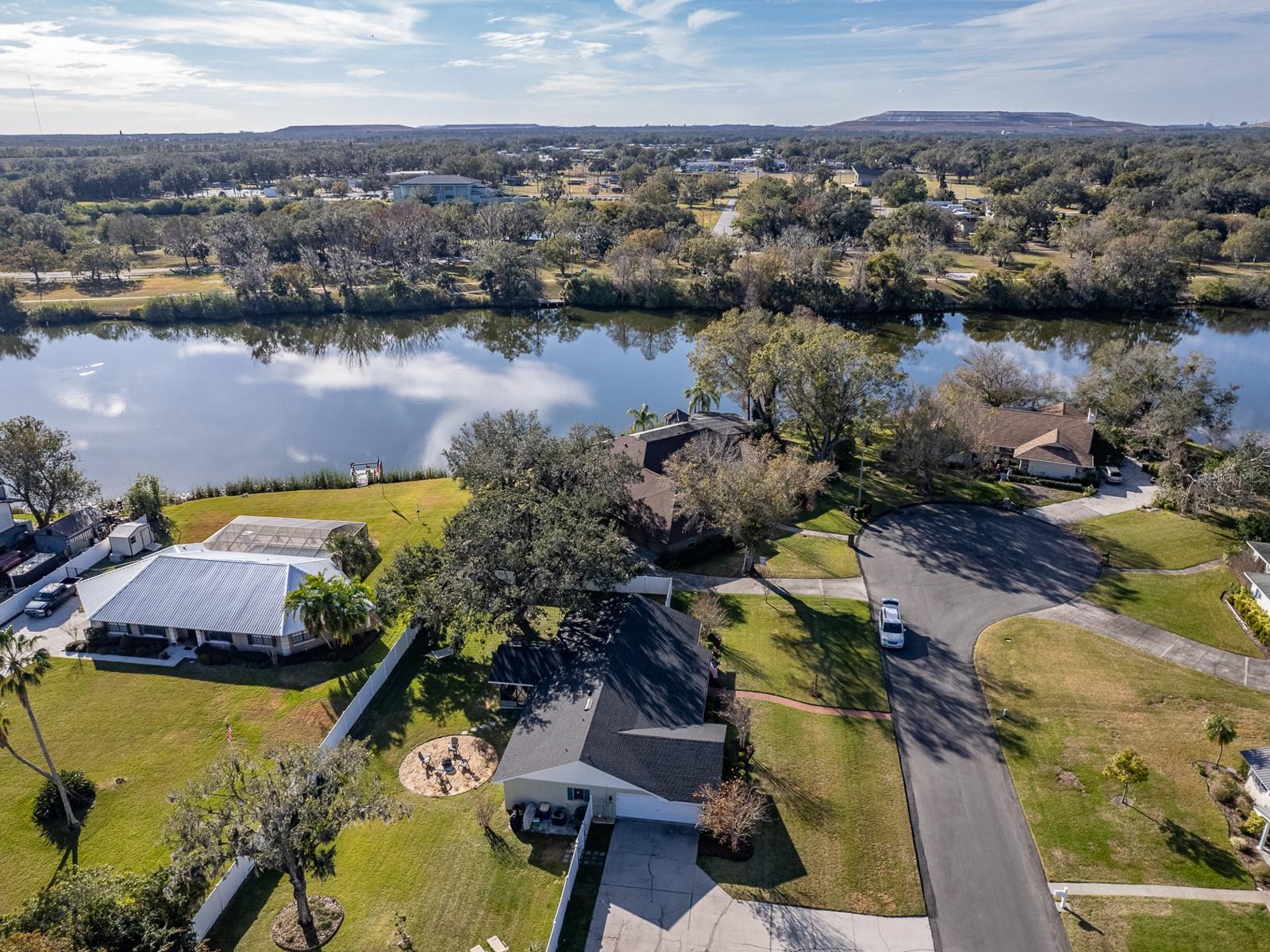 825 E MANN RD, BARTOW, FL, 33830