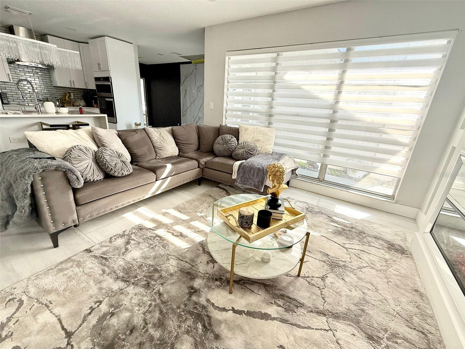 8503 WOODBRIDGE BLVD, TAMPA, FL, 33615