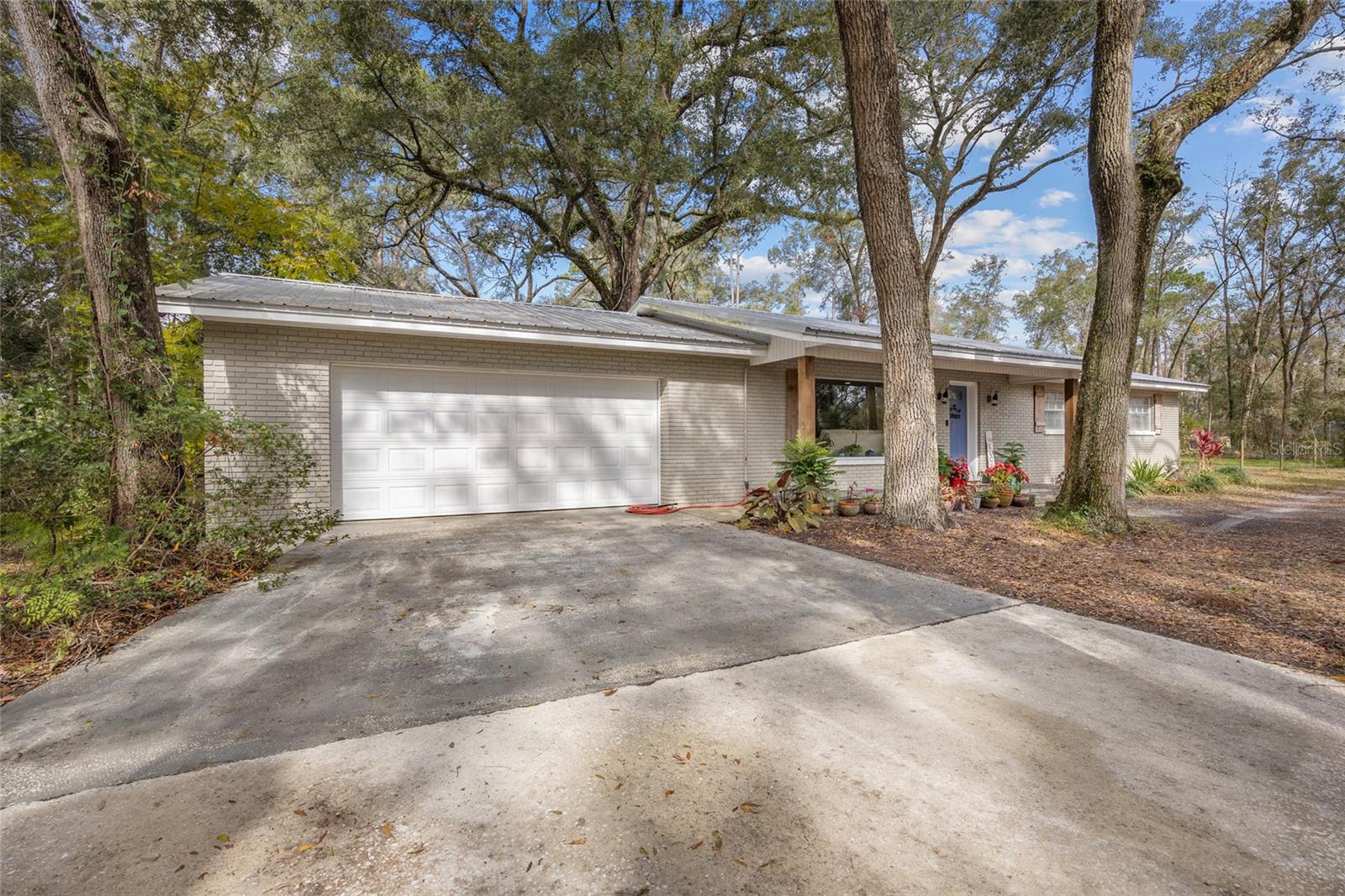 915 SW 4TH AVE, TRENTON, FL, 32693