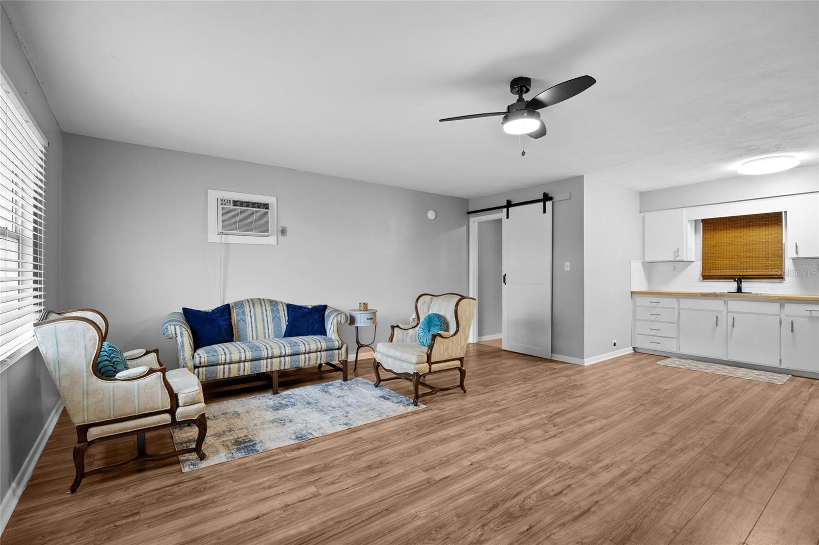 915 SW 4TH AVE, TRENTON, FL, 32693