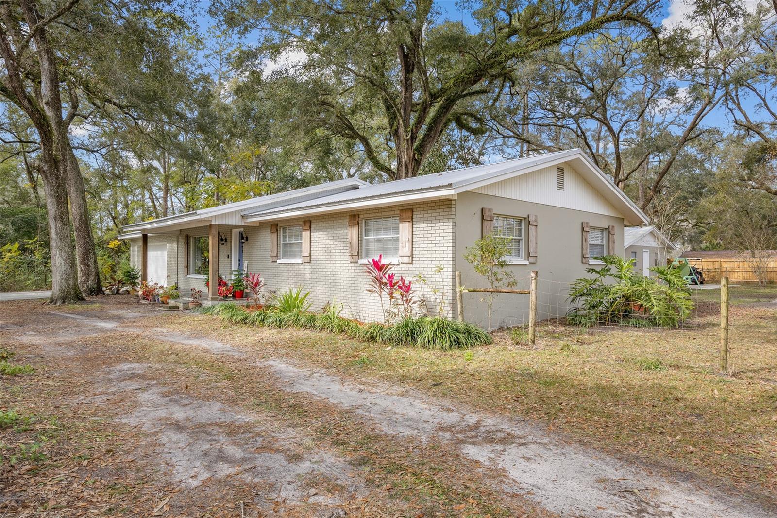 915 SW 4TH AVE, TRENTON, FL, 32693