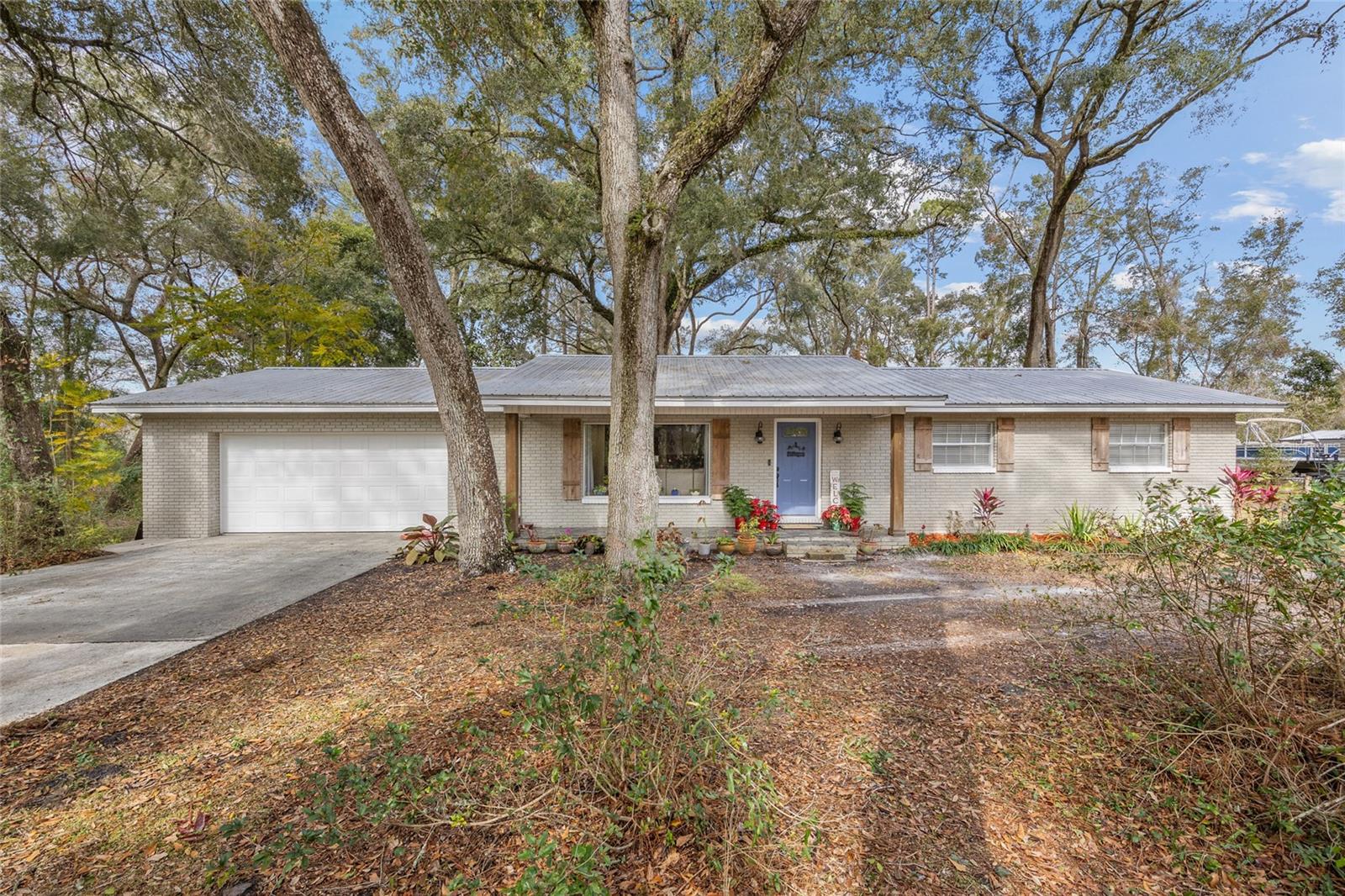 915 SW 4TH AVE, TRENTON, FL, 32693