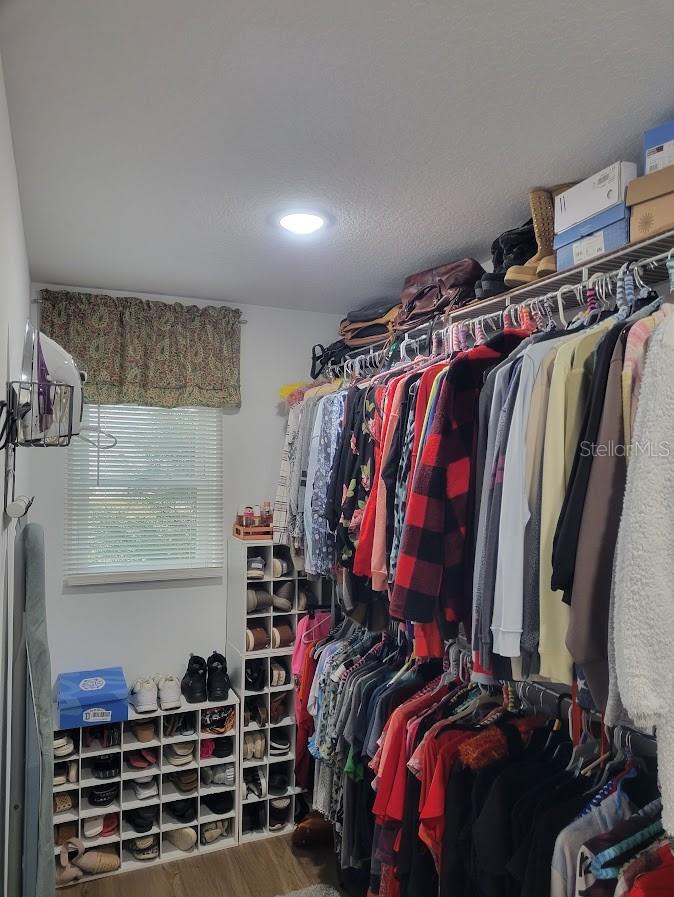 40123 E 9TH AVE, UMATILLA, FL, 32784