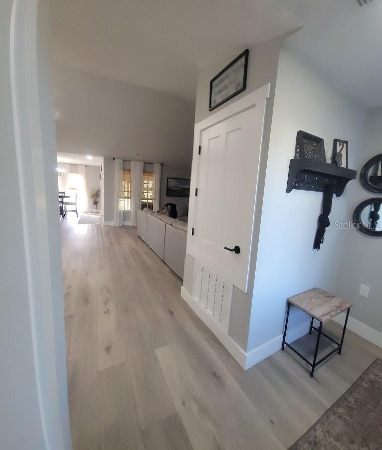 40123 E 9TH AVE, UMATILLA, FL, 32784