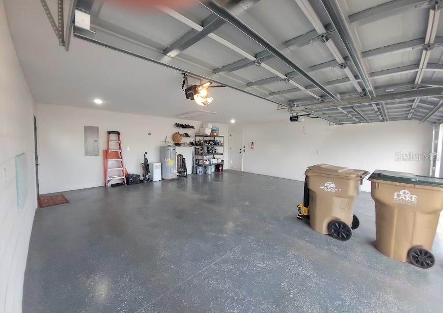 40123 E 9TH AVE, UMATILLA, FL, 32784