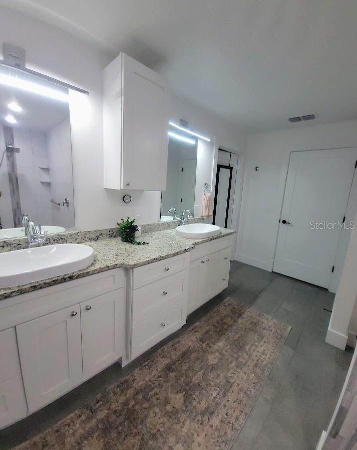40123 E 9TH AVE, UMATILLA, FL, 32784