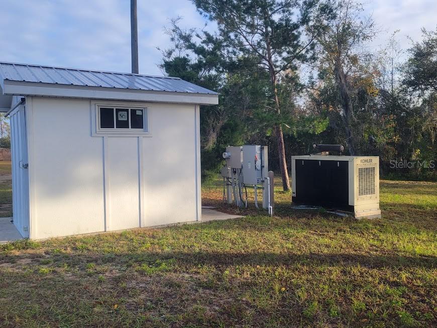 40123 E 9TH AVE, UMATILLA, FL, 32784