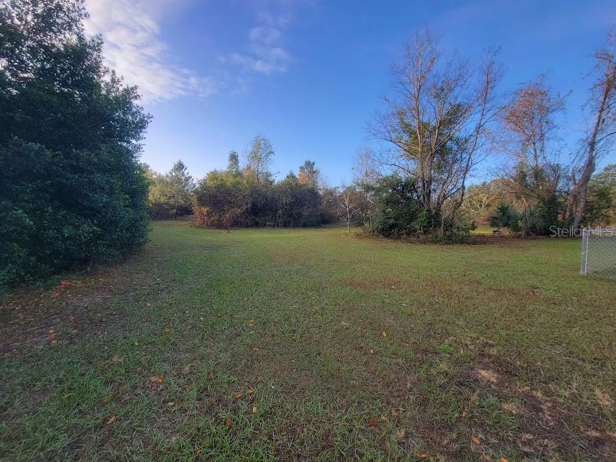40123 E 9TH AVE, UMATILLA, FL, 32784