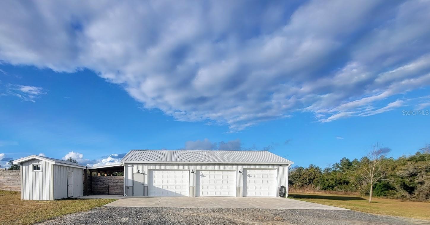 40123 E 9TH AVE, UMATILLA, FL, 32784