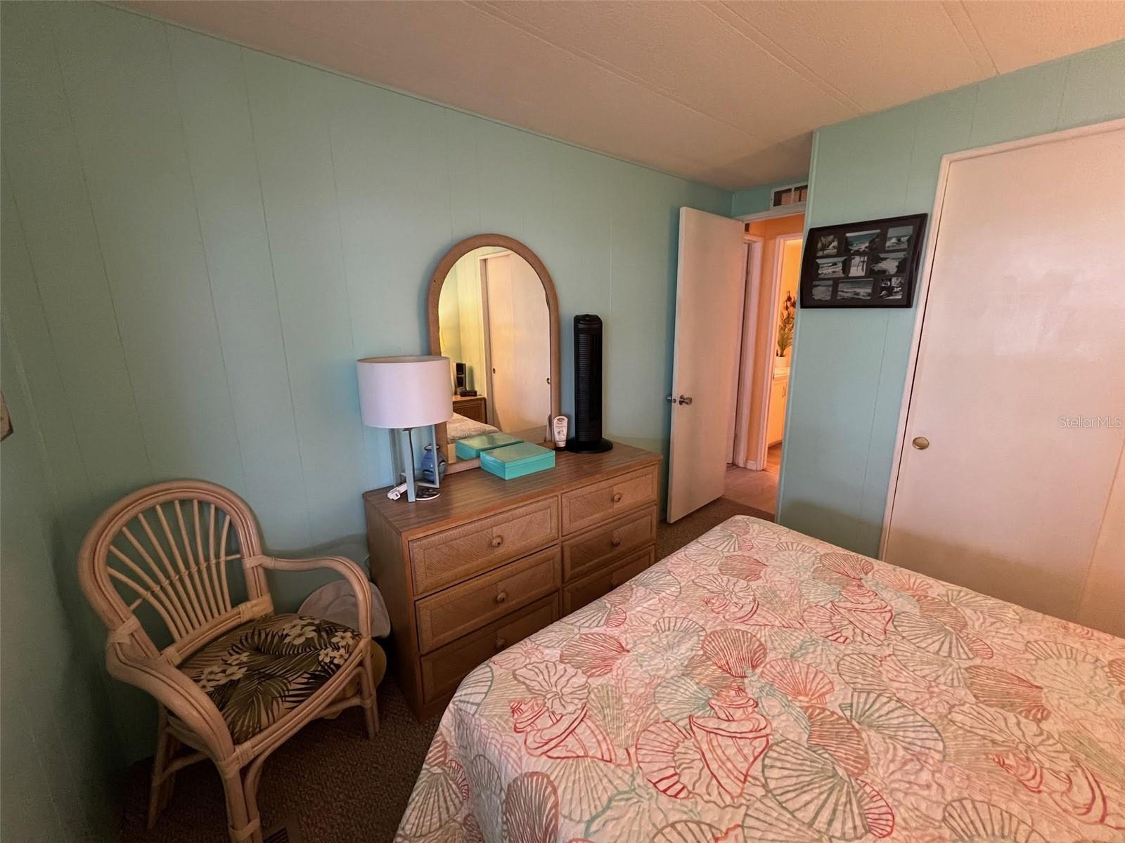 TB8342016 Property Photo